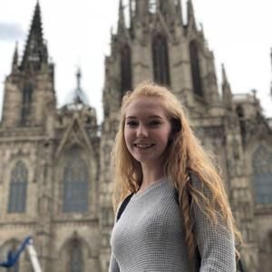 Meet your Posher, Becky